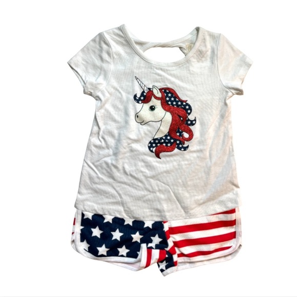 NWT btween Two Piece Shorts Outfit in a Patriotic Unicorn and Flag Design Size 5 - Picture 12 of 13